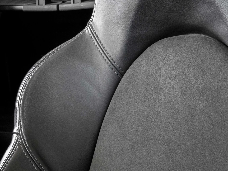2011 Porsche 997 Carrera GTS - Image 8 of 15