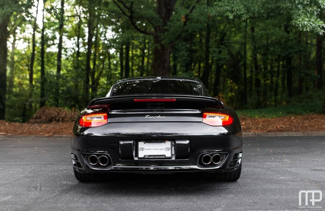 2011 Porsche 997 Turbo - Image 8 of 27