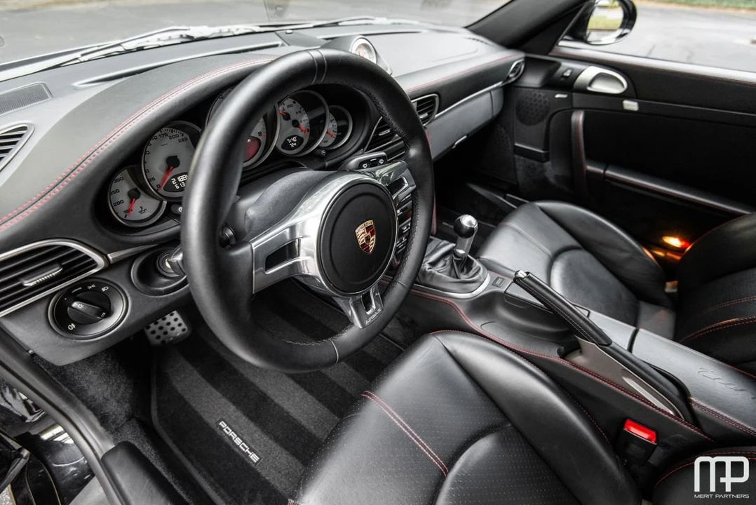 2011 Porsche 997 Turbo - Image 17 of 27