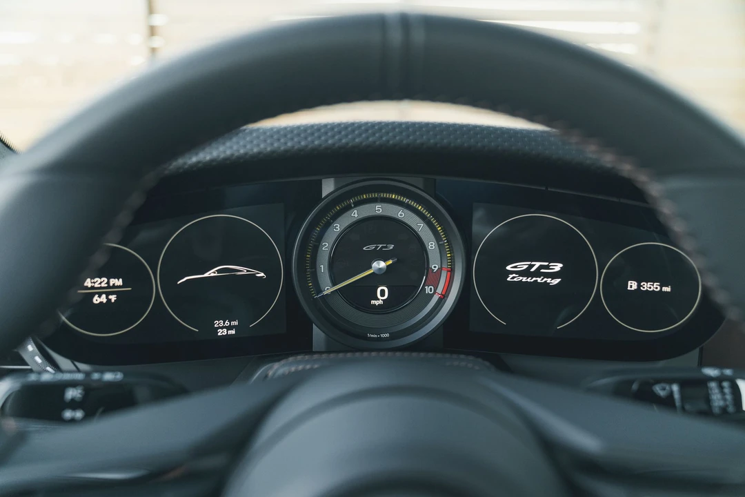 2022 Porsche 992 GT3 - Image 5 of 6
