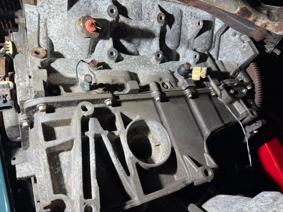 2004 Parts & Memorabilia Mechanical Components - Image 3 of 6