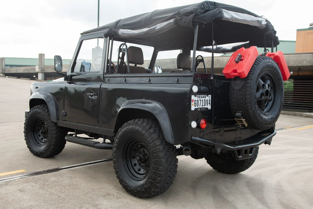 1988 Land Rover Defender 90 - Image 6 of 31