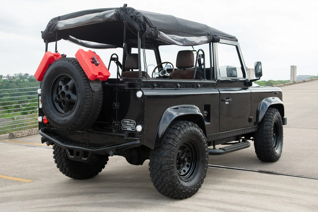 1988 Land Rover Defender 90 - Image 8 of 31