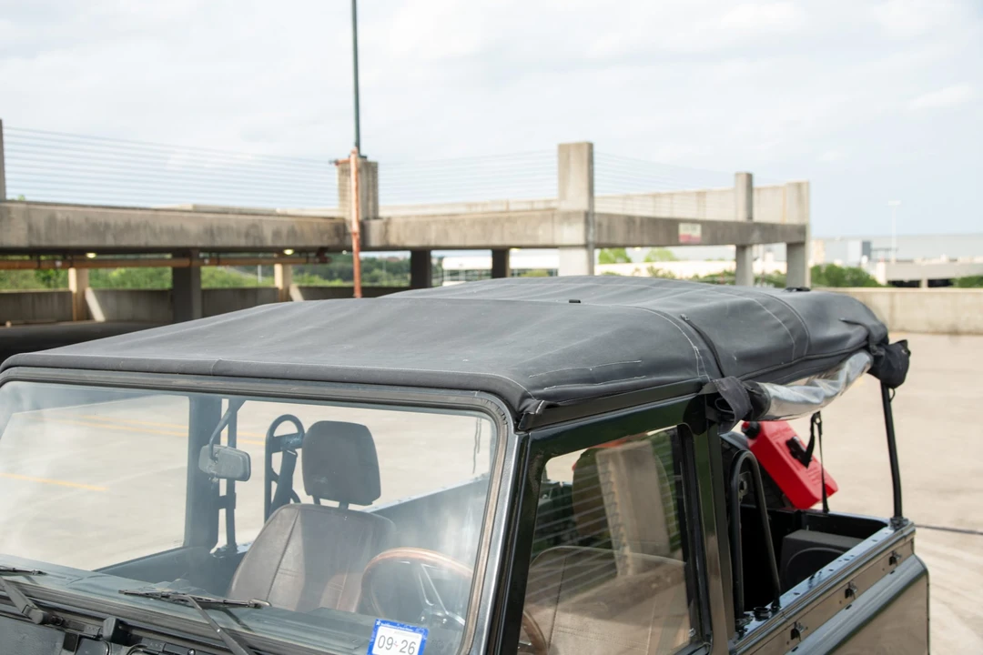 1988 Land Rover Defender 90 - Image 24 of 31