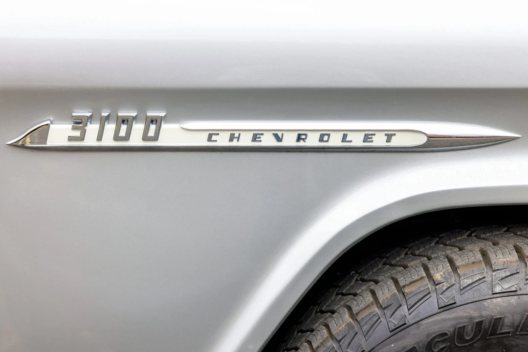 1955 Chevrolet Task Force - Image 23 of 31