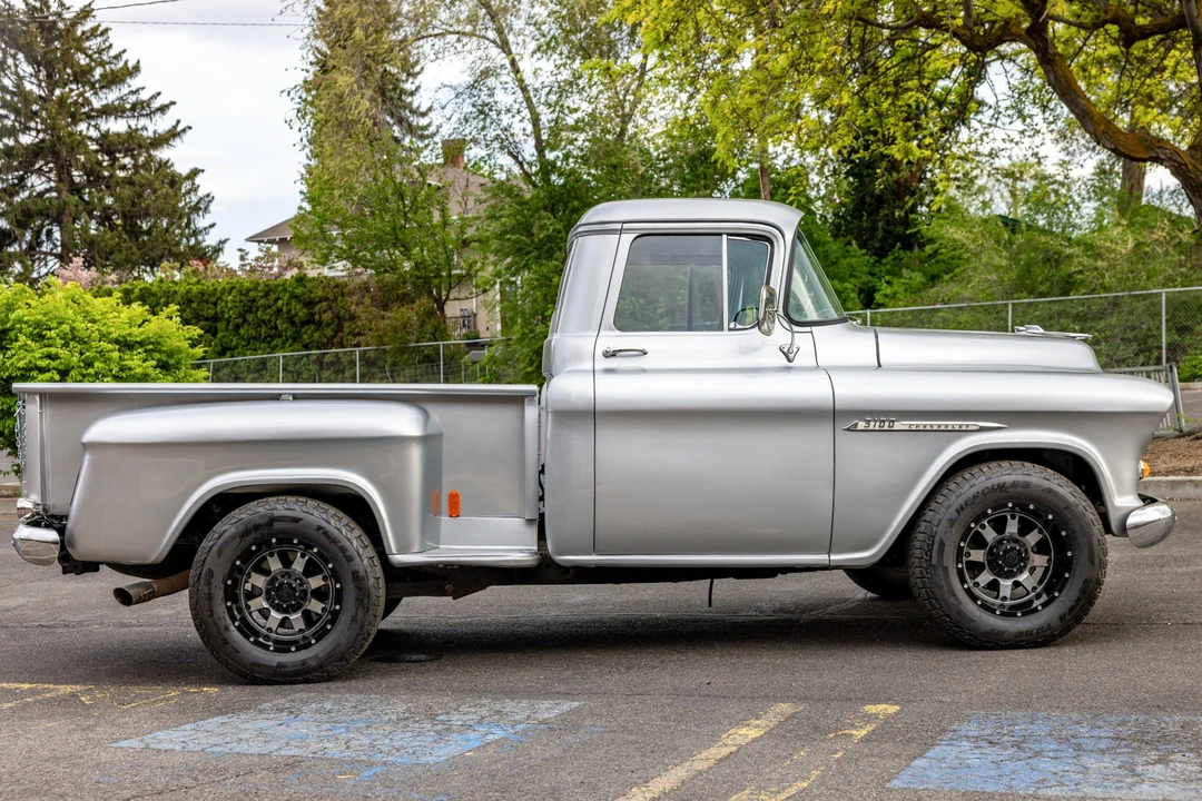 1955 Chevrolet Task Force - Image 5 of 31