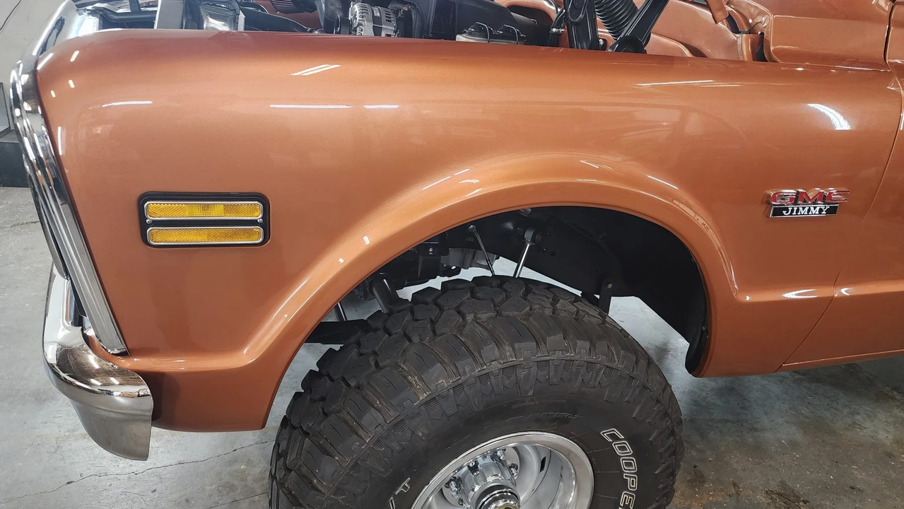 1972 GMC Jimmy 1st Gen - Image 26 of 31