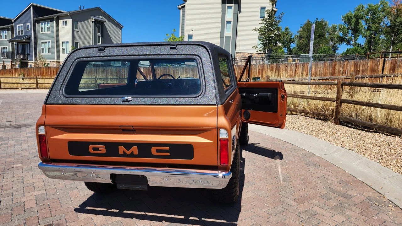 1972 GMC Jimmy 1st Gen - Image 9 of 31