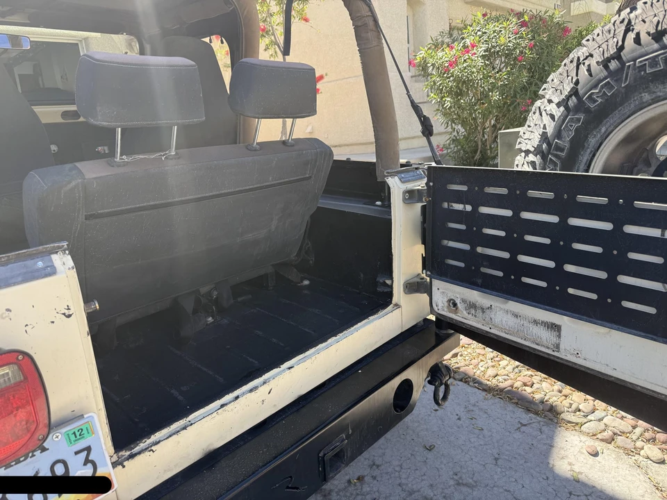 1987 Jeep YJ Wrangler - Image 25 of 31