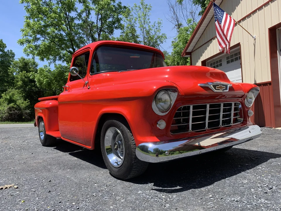 1955 Chevrolet Task Force - Image 8 of 31