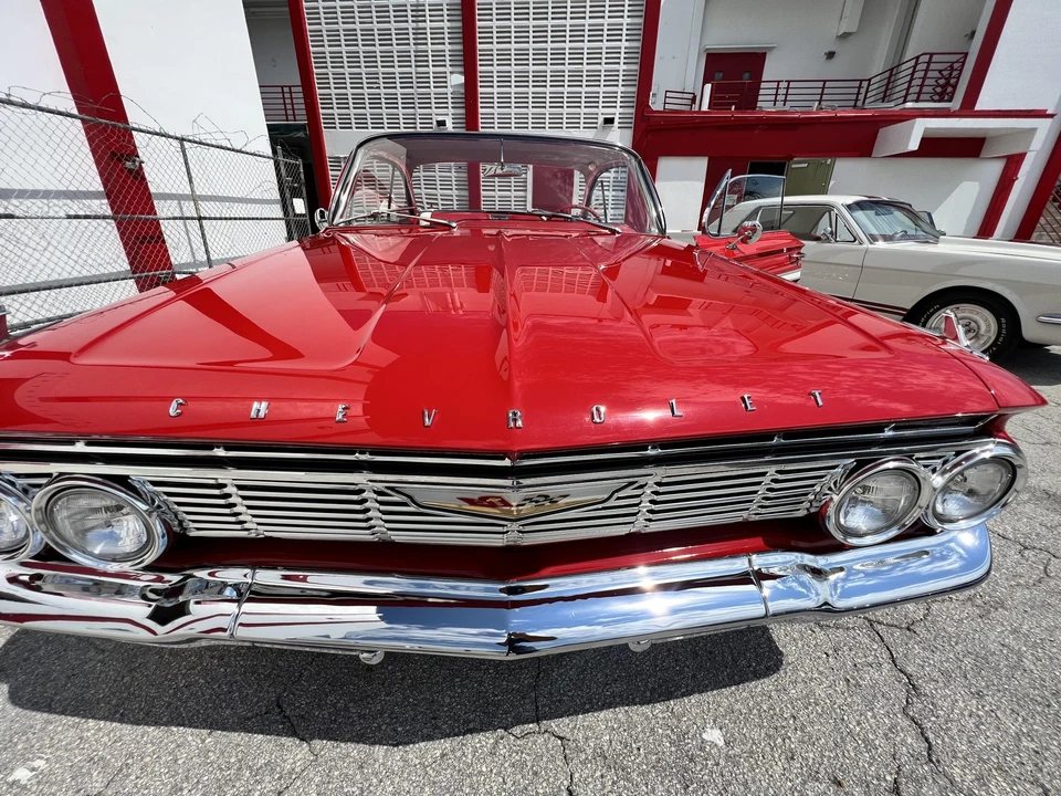 1961 Chevrolet Impala 3rd Gen - Image 17 of 31
