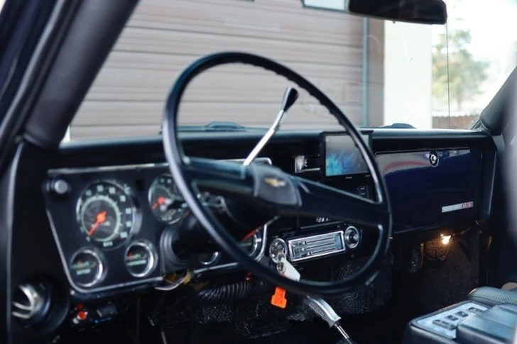 1971 Chevrolet K5 Blazer 1st Gen - Image 5 of 7