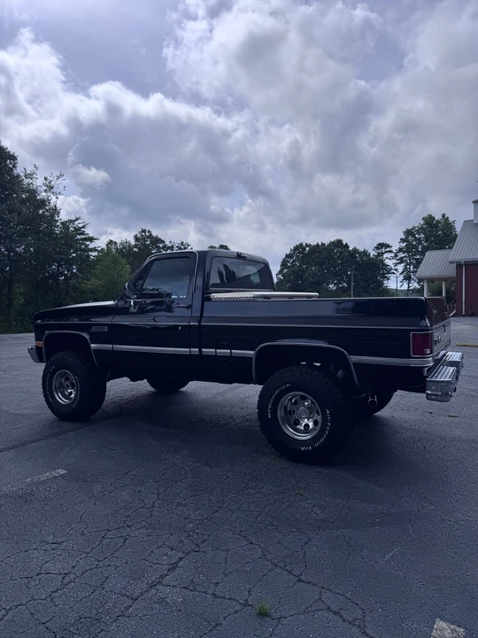 1987 GMC C/K 3rd Gen - Image 6 of 31