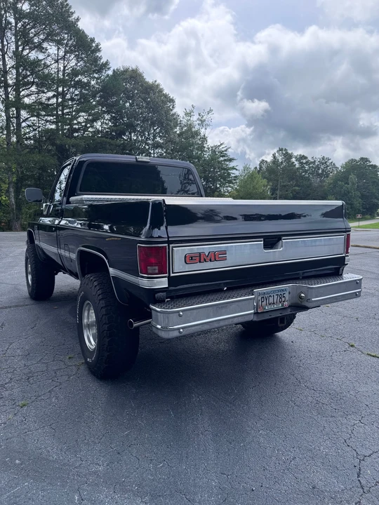 1987 GMC C/K 3rd Gen - Image 8 of 31