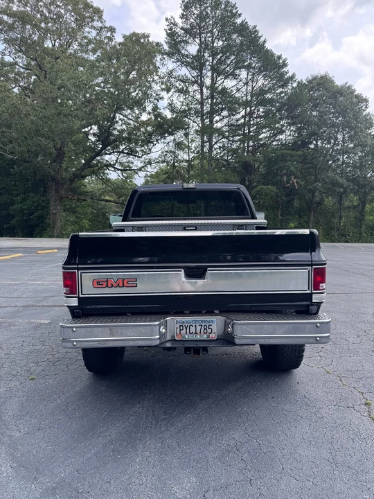 1987 GMC C/K 3rd Gen - Image 9 of 31