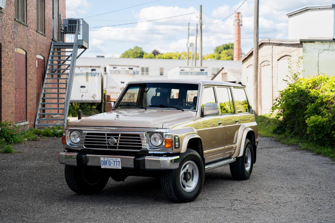1994 Nissan Patrol 3rd Gen - Image 2 of 31