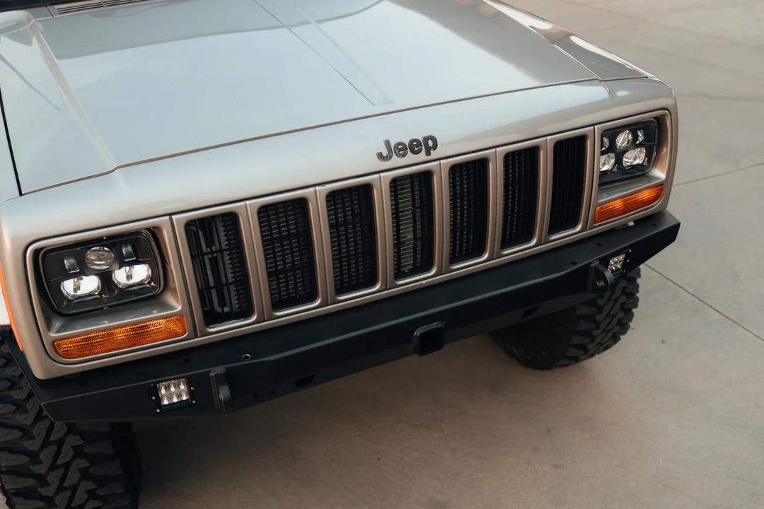 2000 Jeep XJ Cherokee - Image 30 of 31