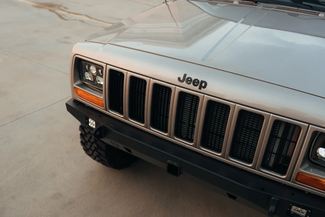 2000 Jeep XJ Cherokee - Image 29 of 31