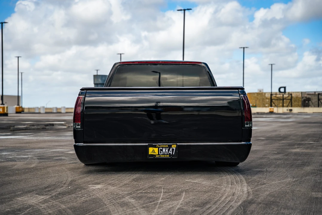 Chevrolet C/K 4th Gen - Image 21 of 31