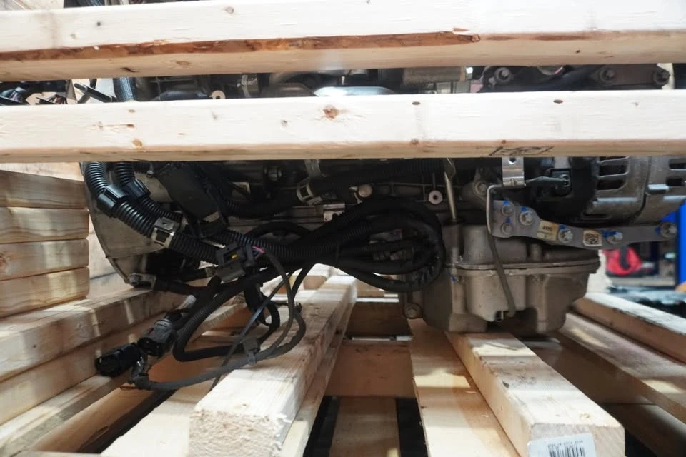 2016 Parts & Memorabilia Engines - Image 4 of 10
