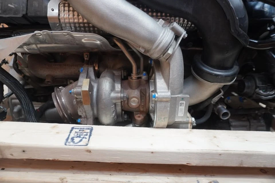 2016 Parts & Memorabilia Engines - Image 3 of 10