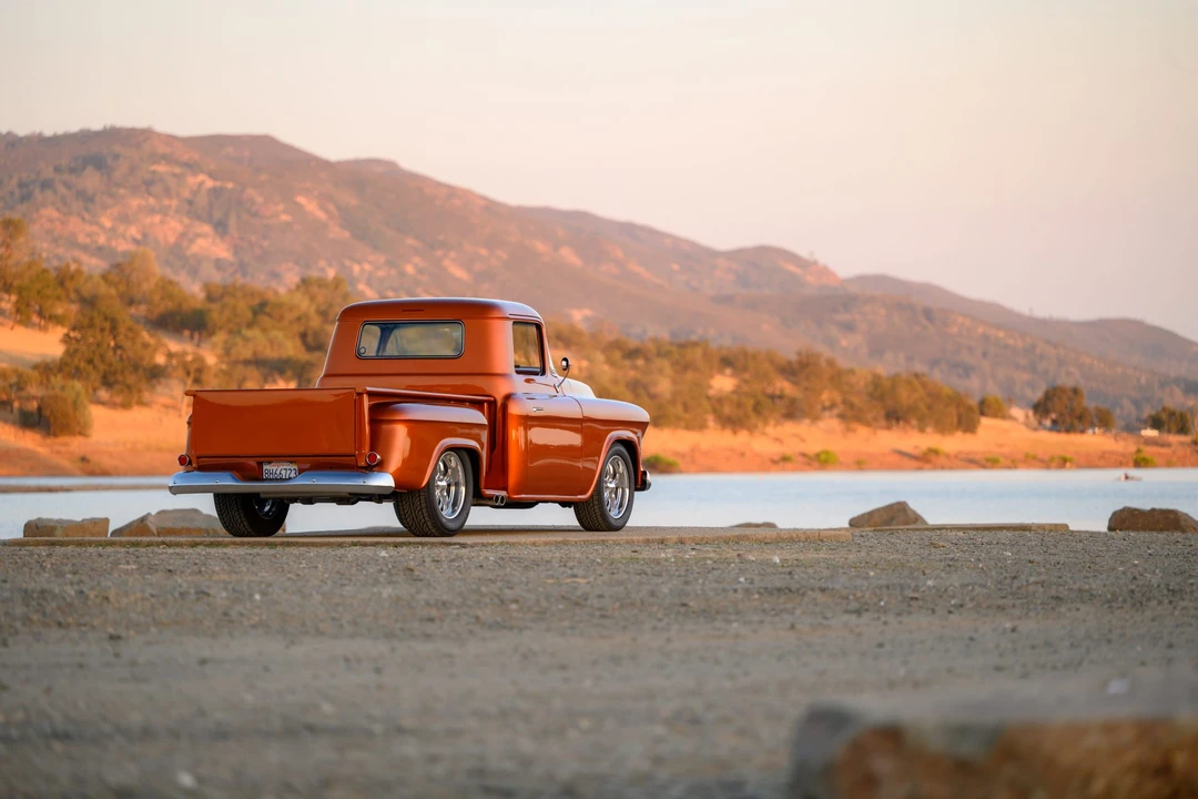 1959 Chevrolet Task Force - Image 15 of 31