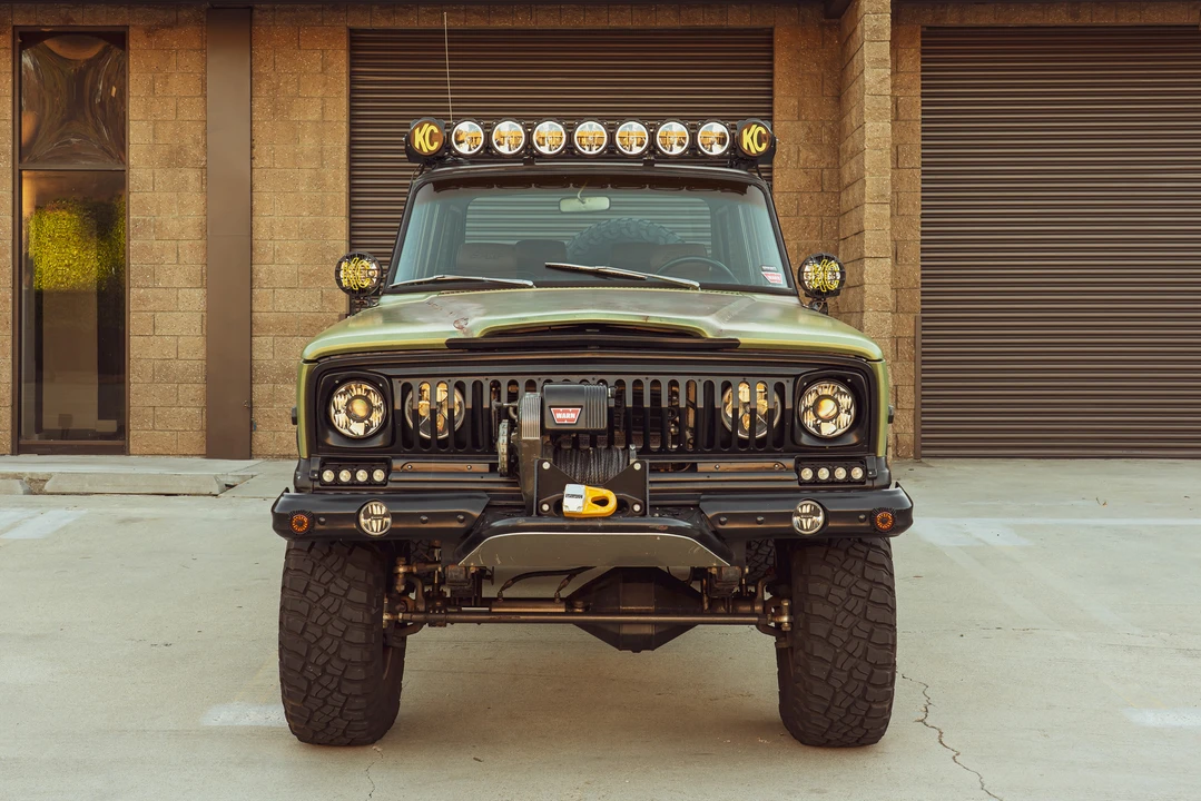 1969 Jeep SJ Wagoneer - Image 9 of 31