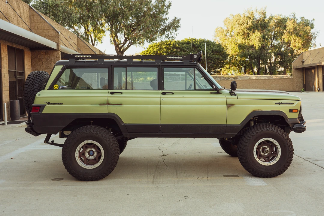 1969 Jeep SJ Wagoneer - Image 11 of 31