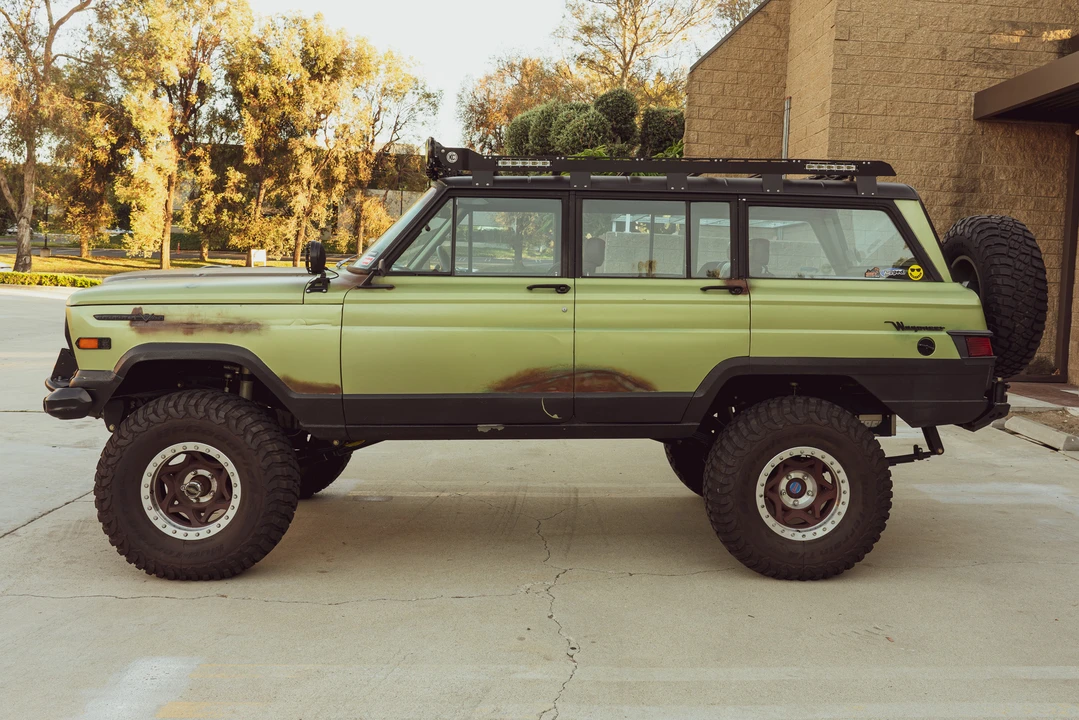 1969 Jeep SJ Wagoneer - Image 15 of 31