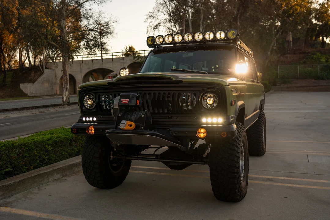 1969 Jeep SJ Wagoneer - Image 6 of 31
