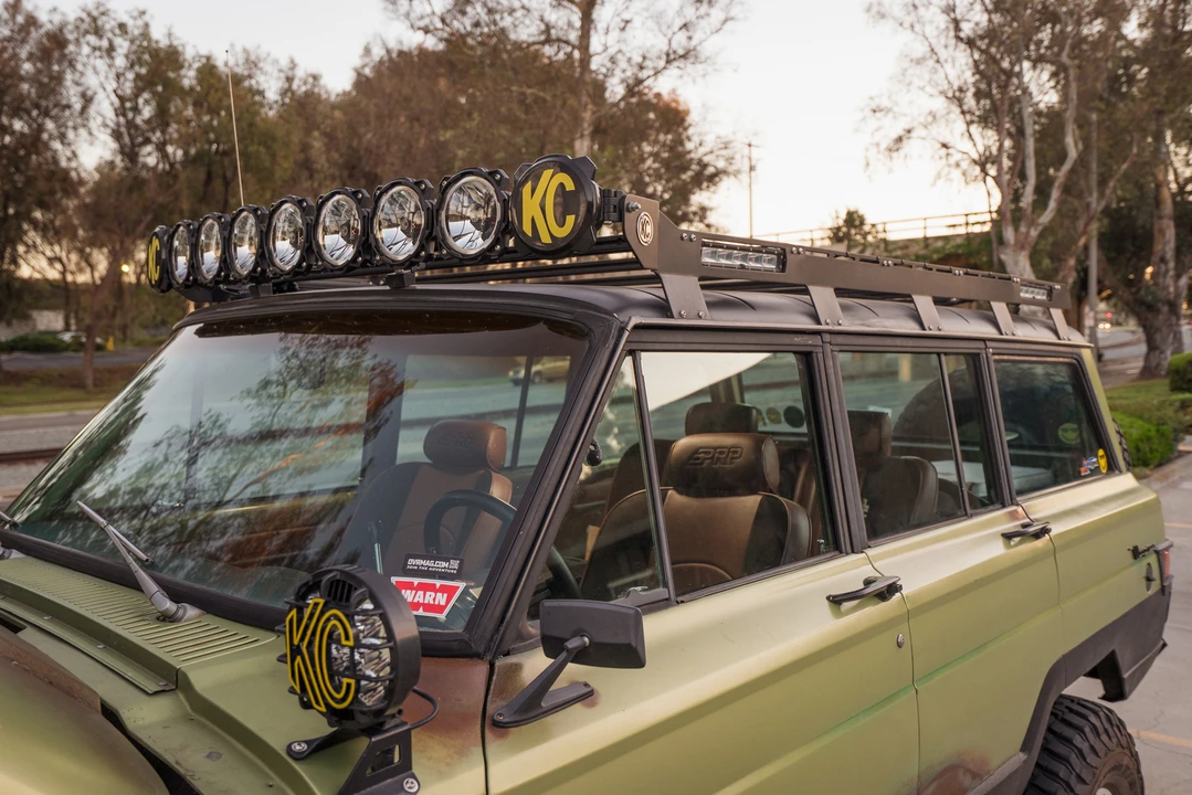 1969 Jeep SJ Wagoneer - Image 22 of 31