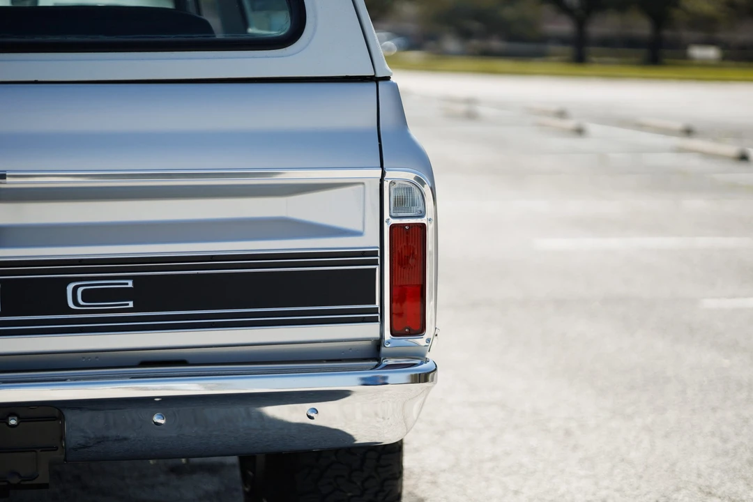 1971 GMC Jimmy 1st Gen - Image 27 of 31