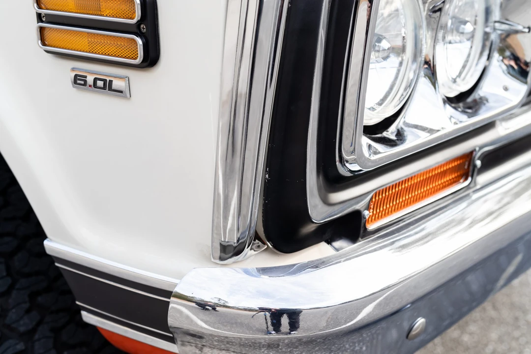 1972 GMC Jimmy 1st Gen - Image 16 of 31