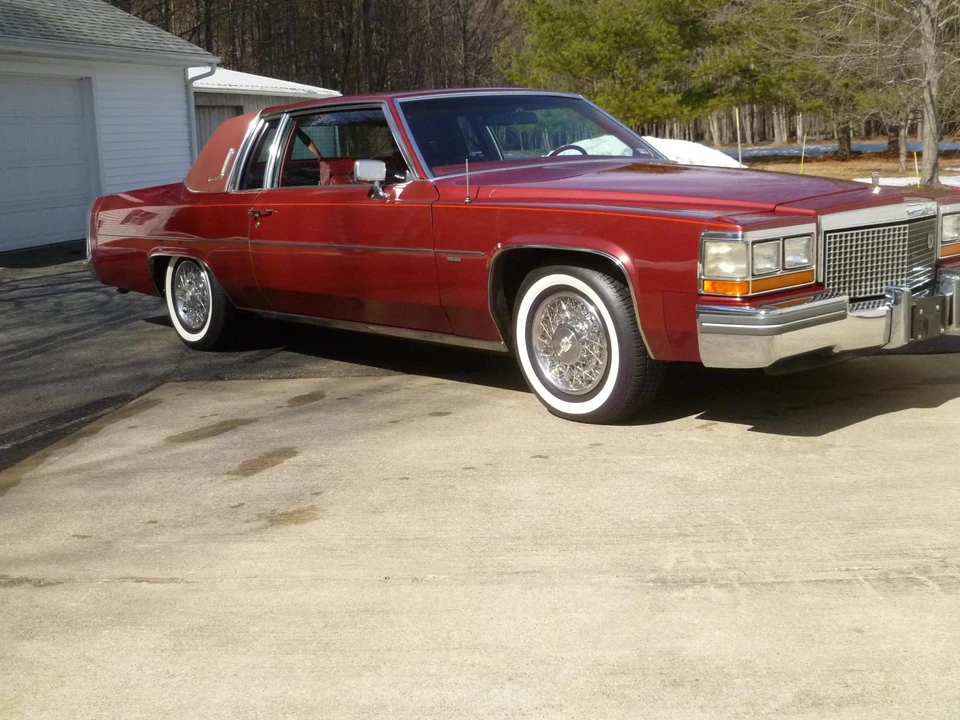 1981 Cadillac DeVille 5th Gen - Image 14 of 31