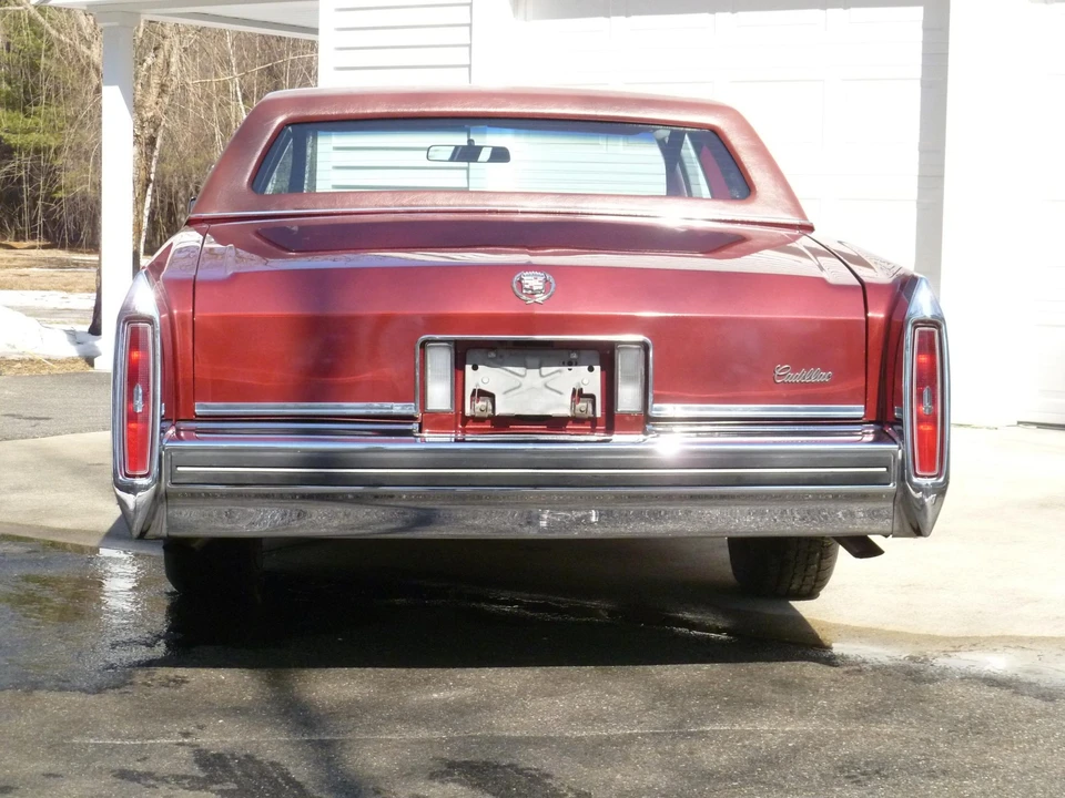 1981 Cadillac DeVille 5th Gen - Image 8 of 31