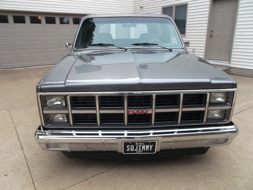 1981 GMC Jimmy 2nd Gen - Image 2 of 31
