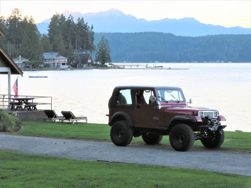 1992 Jeep YJ Wrangler - Image 28 of 31