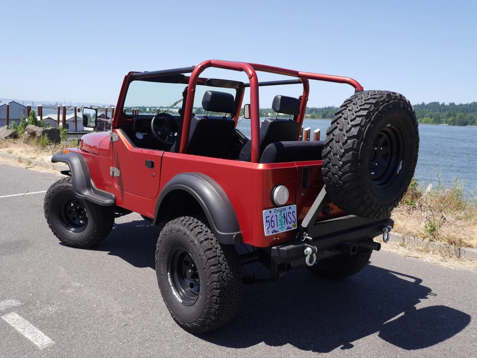 1992 Jeep YJ Wrangler - Image 5 of 31