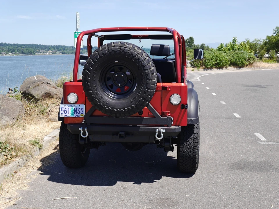 1992 Jeep YJ Wrangler - Image 12 of 31
