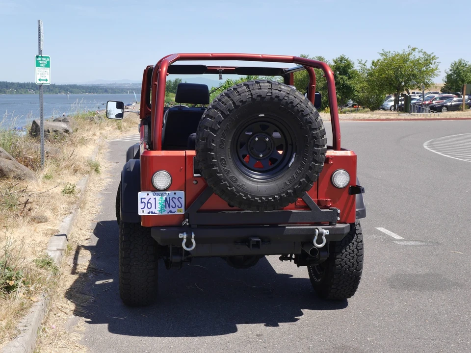 1992 Jeep YJ Wrangler - Image 13 of 31