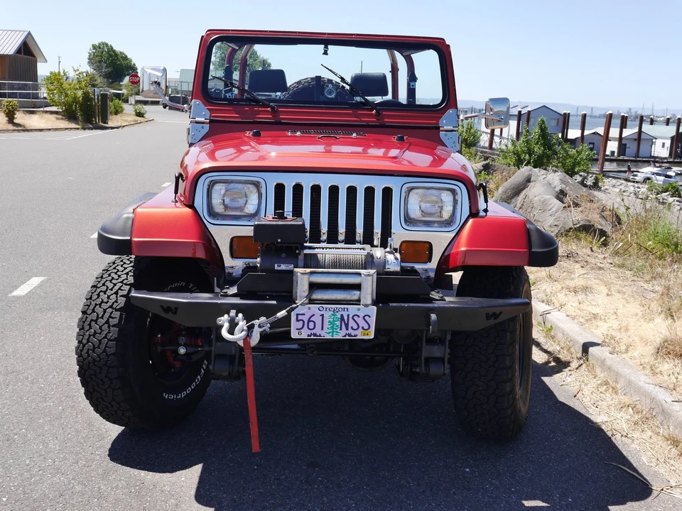 1992 Jeep YJ Wrangler - Image 25 of 31