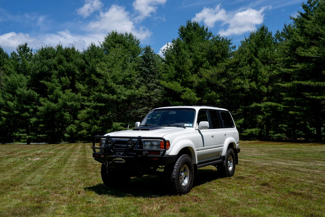 1994 Toyota J80 Land Cruiser - Image 2 of 31