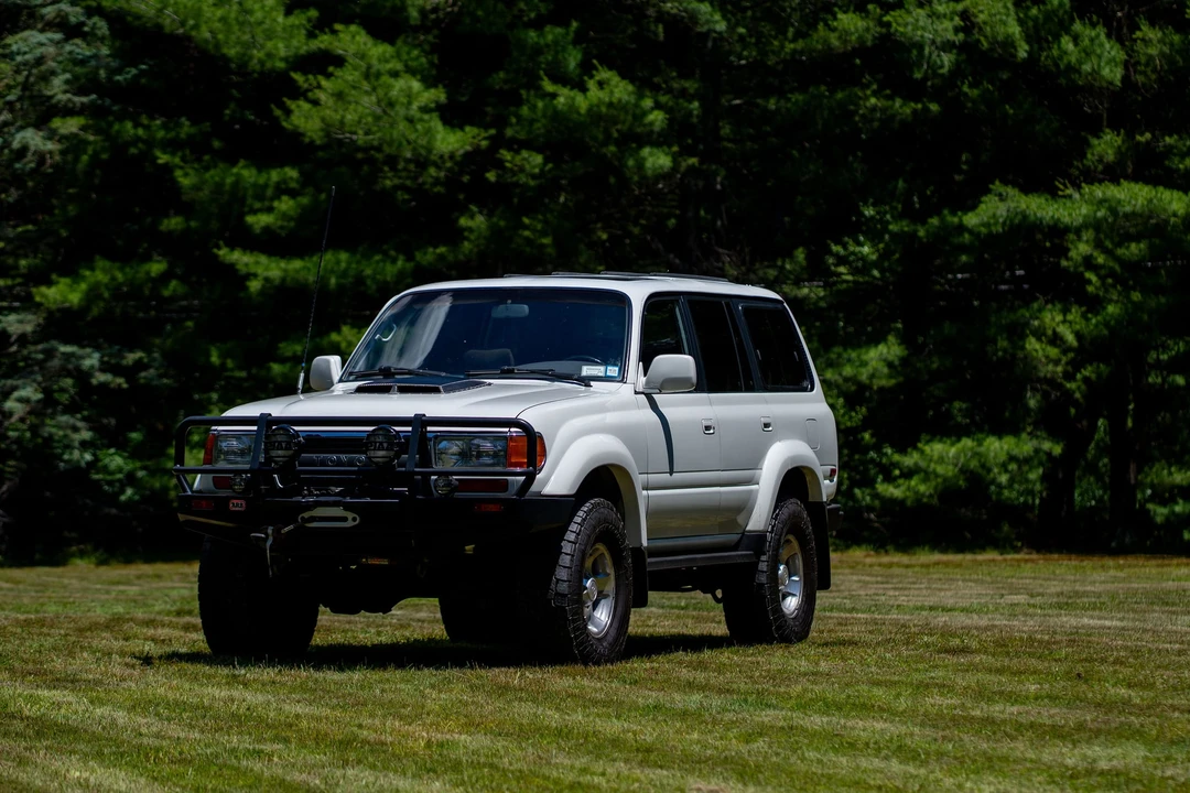 1994 Toyota J80 Land Cruiser - Image 3 of 31