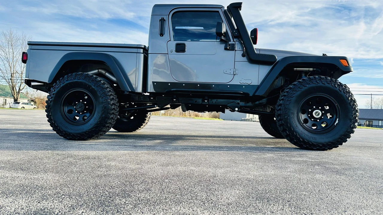 2005 Jeep TJ Wrangler - Image 7 of 31