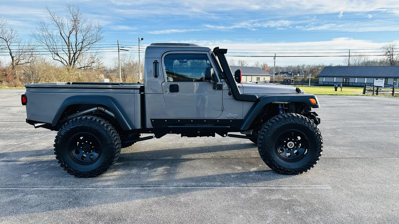 2005 Jeep TJ Wrangler - Image 6 of 31