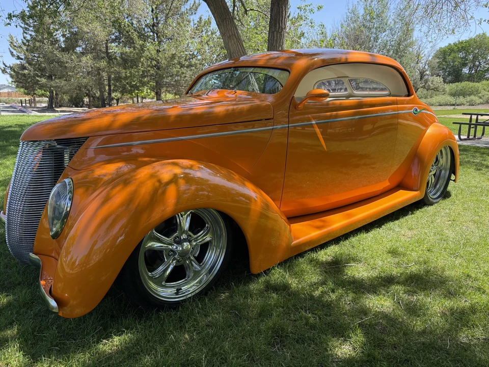 Ford Hot Rod - Image 26 of 31