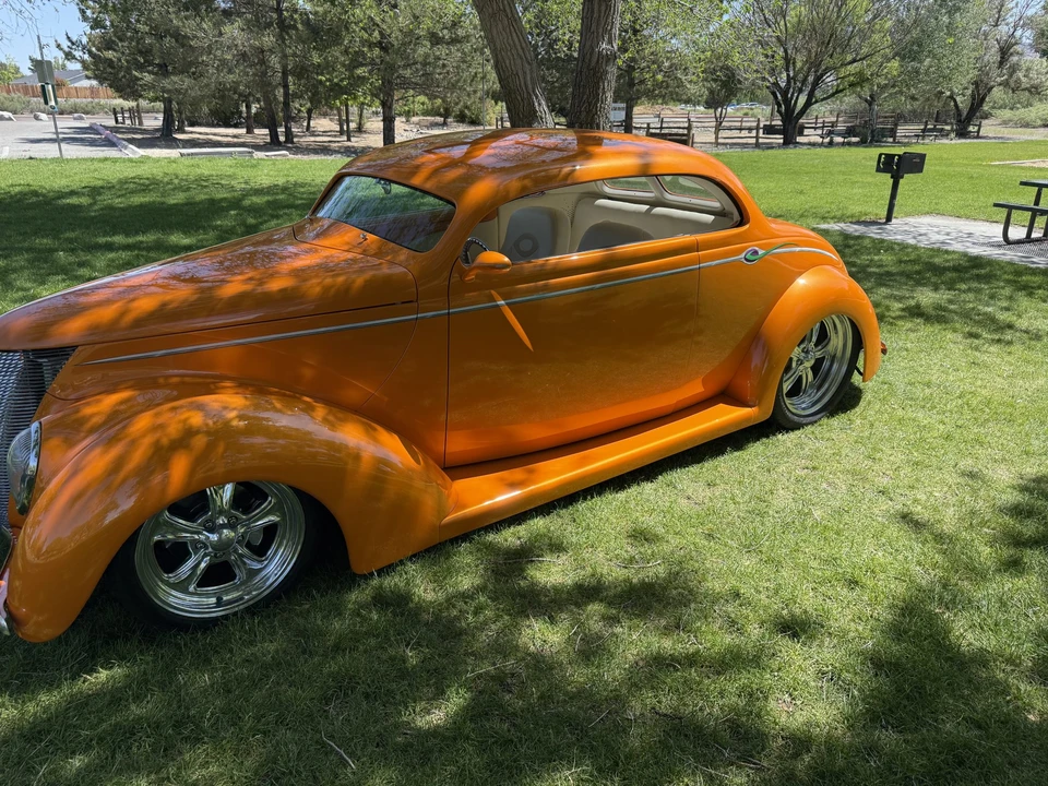 Ford Hot Rod - Image 25 of 31
