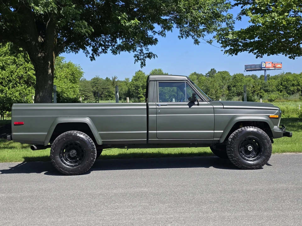 1985 Jeep SJ Gladiator - Image 12 of 31