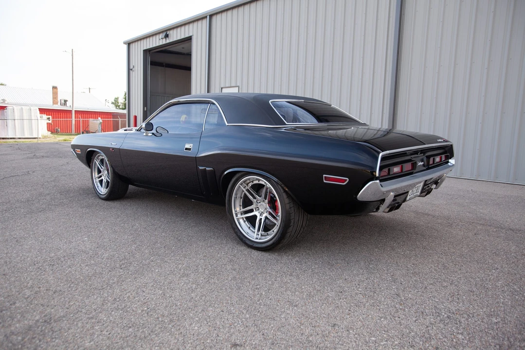 1971 Dodge Challenger Hemi 1st Gen - Image 5 of 31