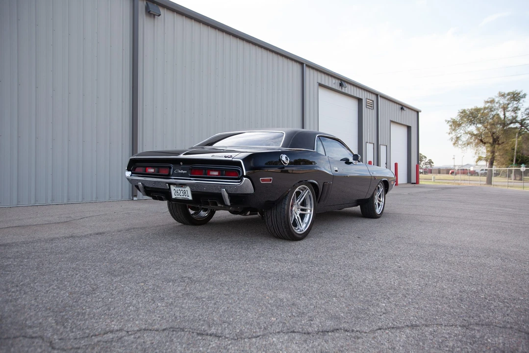 1971 Dodge Challenger Hemi 1st Gen - Image 8 of 31